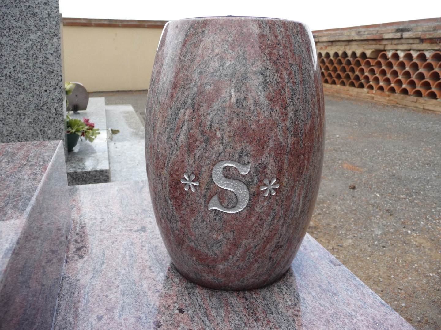 Pierre tombale coeur